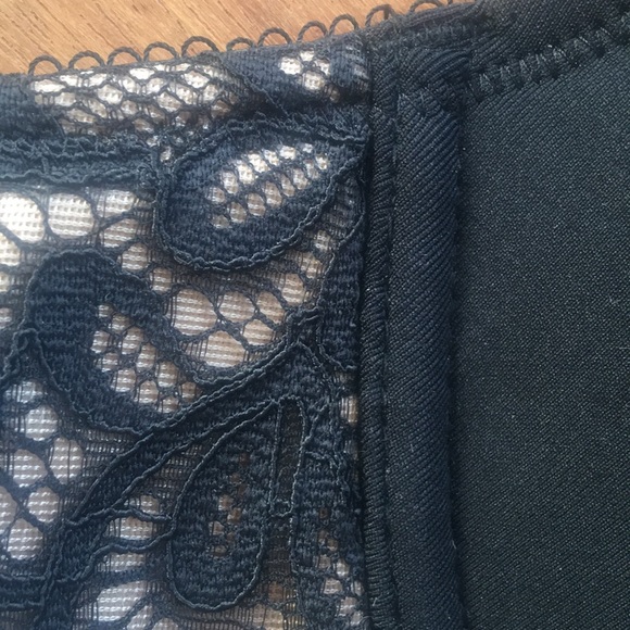 Bras - Picture 5 of 5